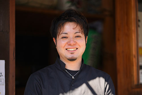 友寄 尚
